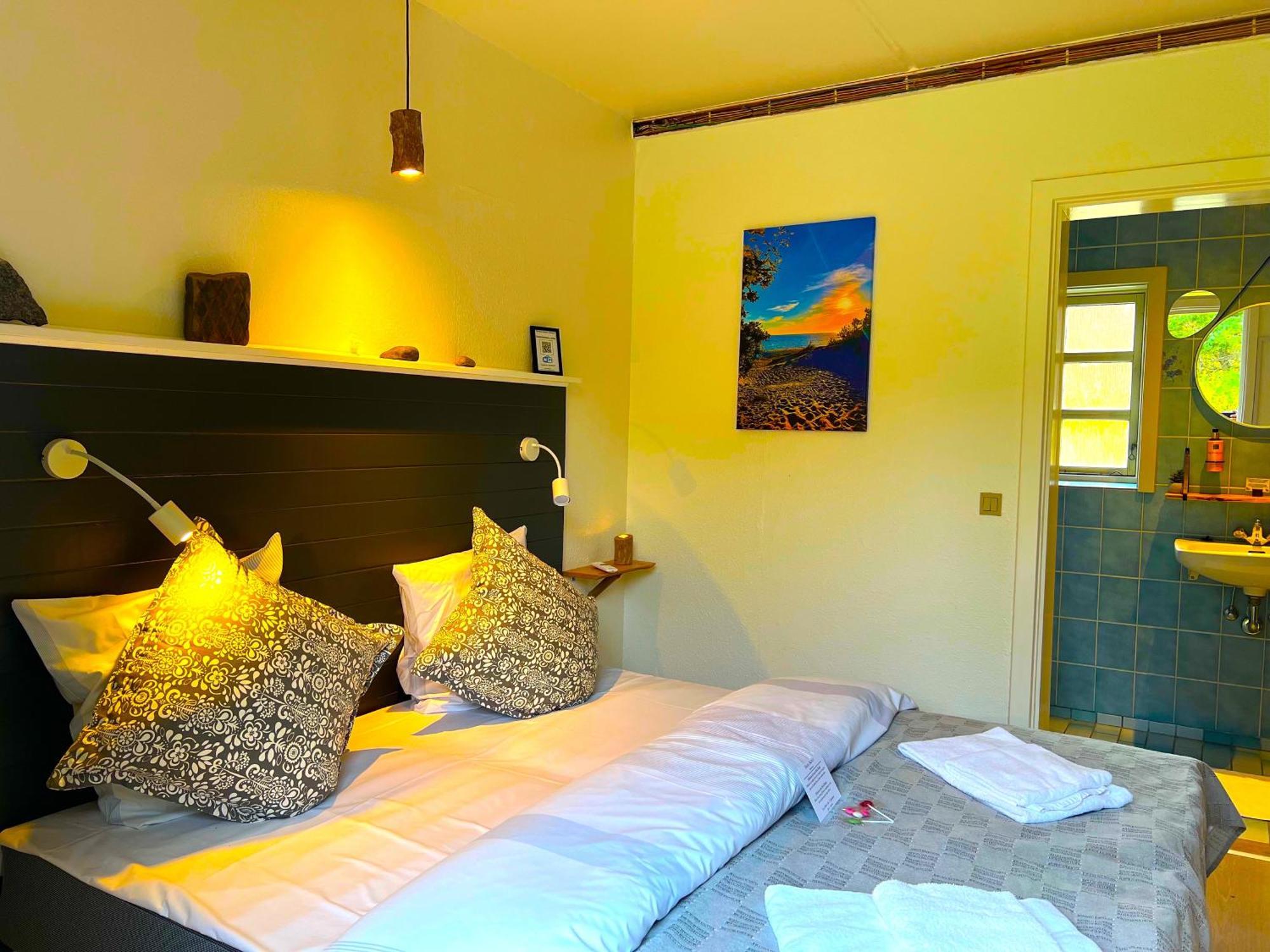 Hotel Skovly Rønne Extérieur photo