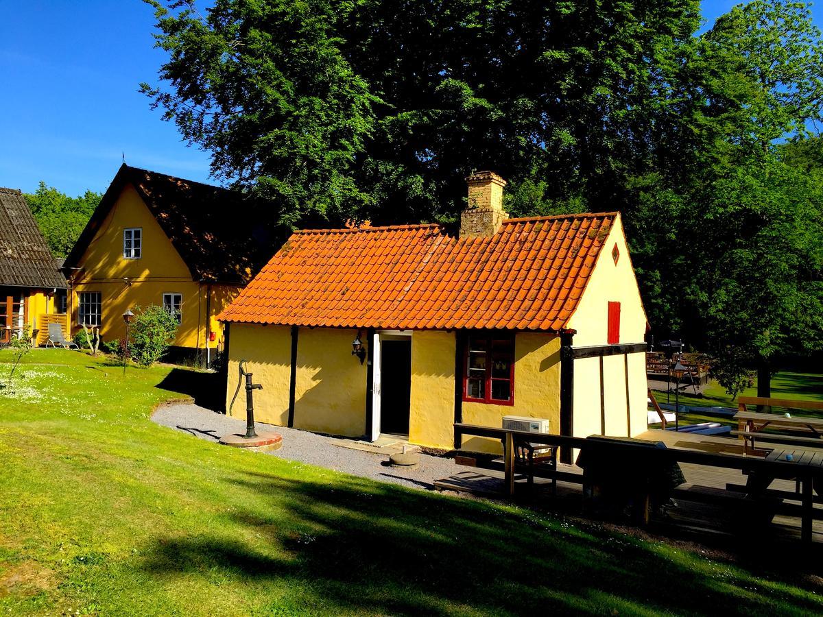 Hotel Skovly Rønne Extérieur photo